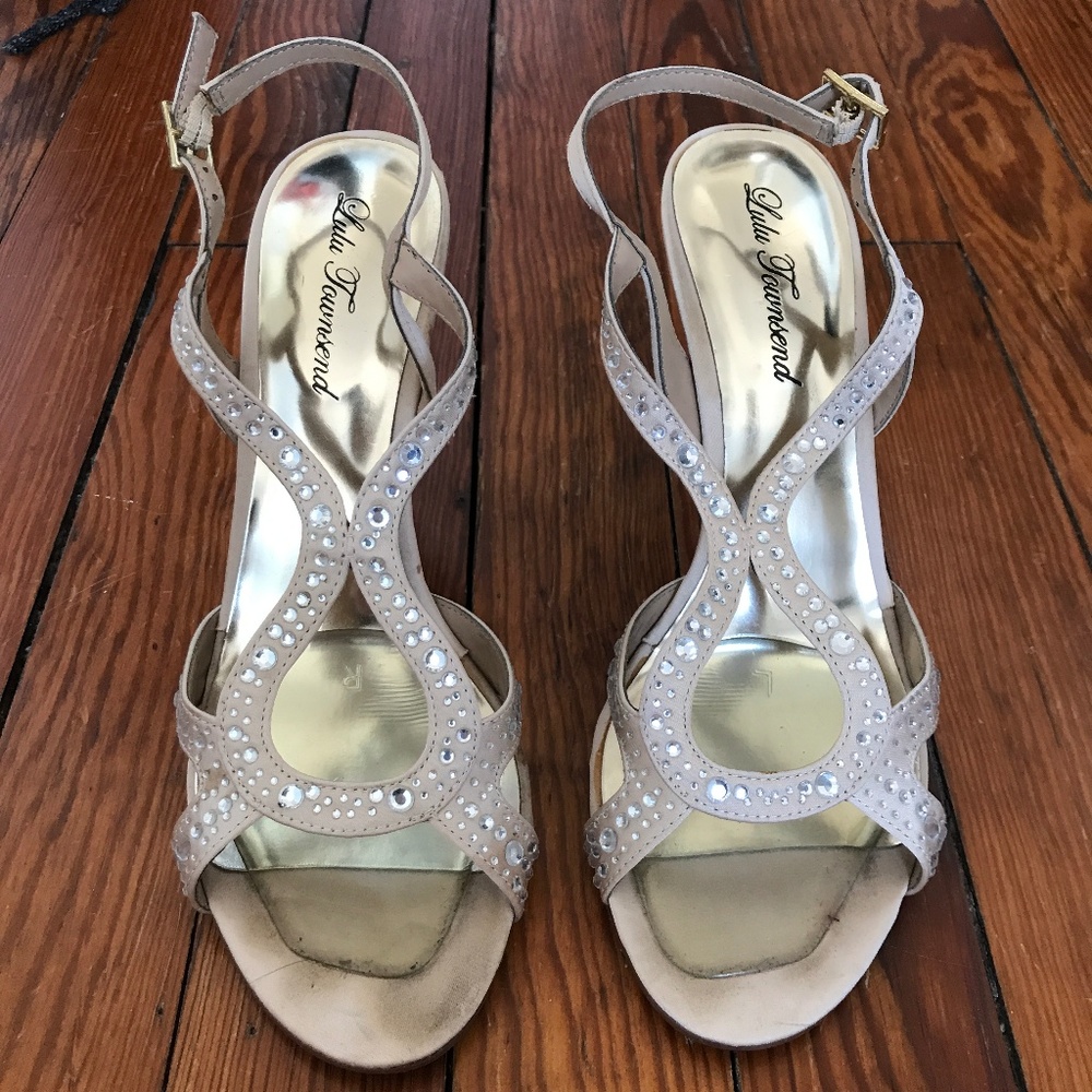 LULU TOWNSEND HEELS SIZE 9.5 NUDE